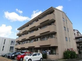グランドハイツ日進の外観