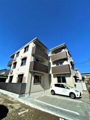写真:ラウム上杉の外観