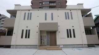 写真:GRANDTIC長町の外観