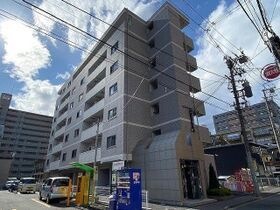マルキレジデンスの外観