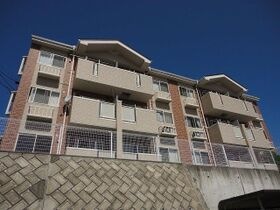 サニーセトル弐号館の外観
