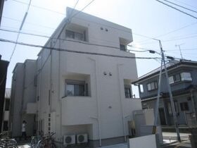 RIZEST太子堂の外観