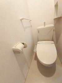 コンパクトで使いやすいトイレです
