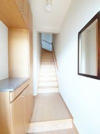 シンプルで使いやすい玄関です