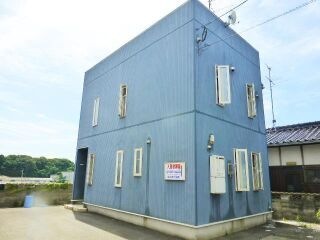 写真:ウィングステージ山野の外観