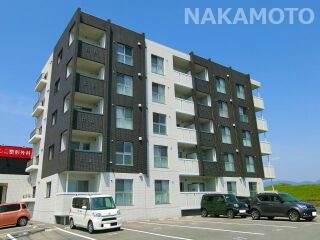 写真:プレステージ片島の外観