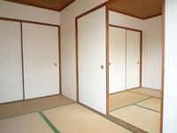 和室があれば、来客や子供用のスペースとして活躍します