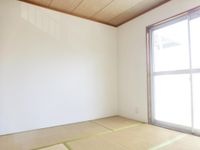 こちらの居間で趣味の時間をお楽しみください