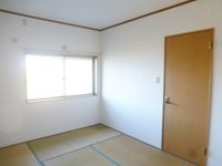 和室があれば、来客や子供用のスペースとして活躍します