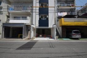 トレックスの外観