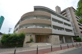 ファミールアビタシオンの外観