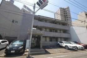 パークツインズB楝の外観