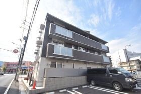 セントラルスクエア庚午の外観