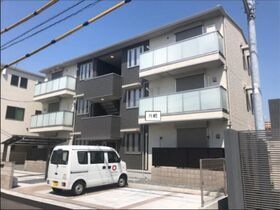 ファミール東雲の外観
