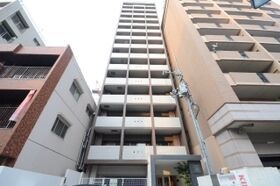 グラビスコート上幟町の外観