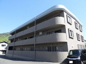 Ｂｅｌｌｅ　Ｄｅｍｅｕｒｕ　ｙの外観