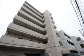 東雲パレスの外観