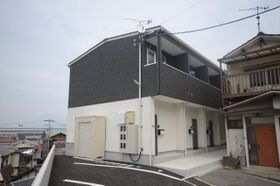 スパシーバ江波南の外観
