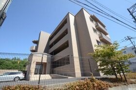 アスティオン早稲田の外観