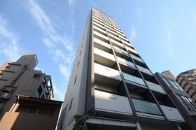 グラビスコート広島駅前通りの外観