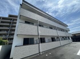 M・テラス上安 B棟の外観