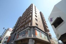 アンフィニ河原町の外観
