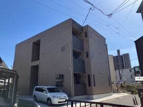 REGALEST大町駅前の外観