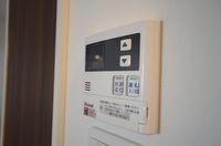 給湯リモコン※別室写真