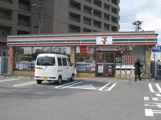 セブンイレブン広島南千田西店