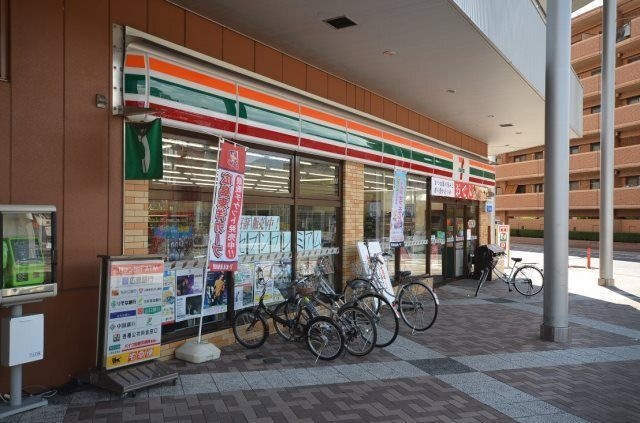 セブンイレブン広島緑井店