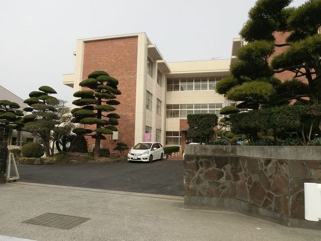 観音寺市立 一ノ谷小学校