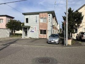 華ハイツの外観