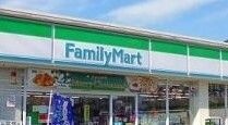 ファミリーマート 粕畠三丁目店