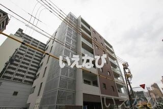 写真:岡山市北区中山下1丁目の外観