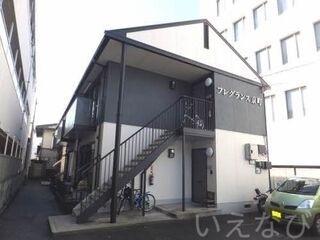 写真:岡山市北区津島京町3丁目の外観