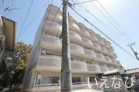岡山市北区七日市西町の外観