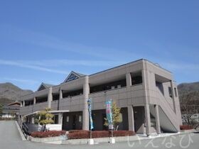 新見市西方の外観