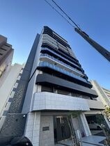 プレサンス塚本ベラビィの外観