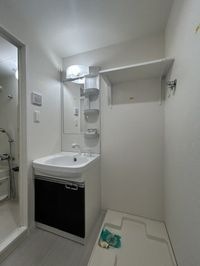 独立洗面台