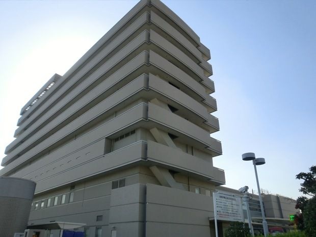 大阪市立十三市民病院