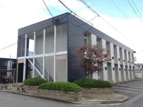 レオパレスシャルマンの外観