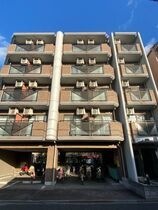 ヴェルドミール喜志の外観