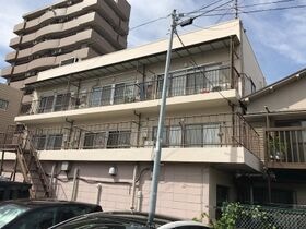 中島ビルの外観