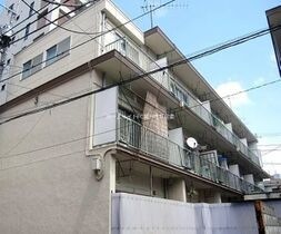 コーポヤジマ3号棟の外観