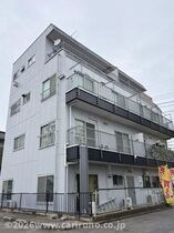 三芳セントラルマンションの外観