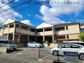ラパス高倉台Ⅱ番館の外観