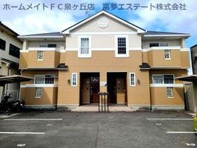 カーサ高尾の外観