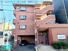 メゾンツインウィン二番館の外観