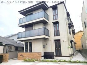 シュトラール鳳の外観