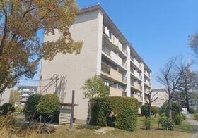泉北竹城台二丁1-24号棟の外観
